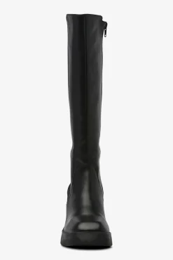 Agnes Cecilia Støvler Nora Tall