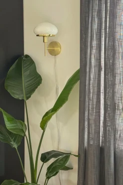 Aneta Lighting Væglampe New August