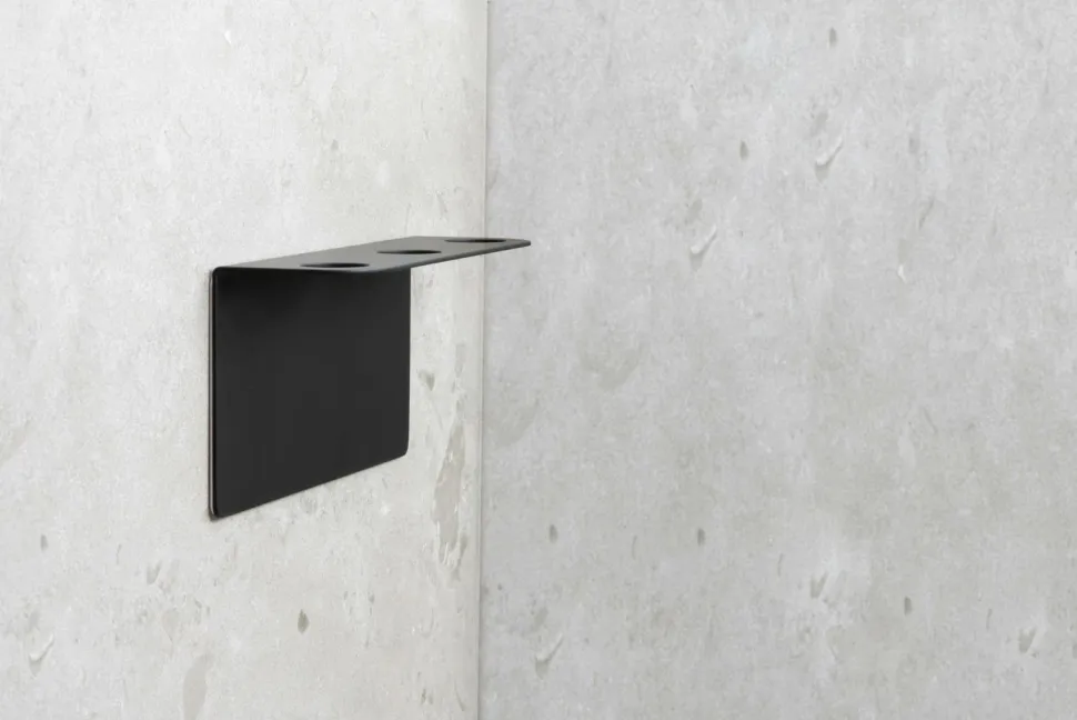 Beslag Design Base - Sæbepumpeholder Triple