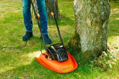 Black & Decker Plæneklipper luftpude 1200Watt 30 cm kompakt