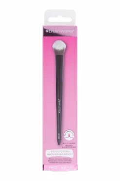Brushworks No. 25 Brightening Concealer Brush