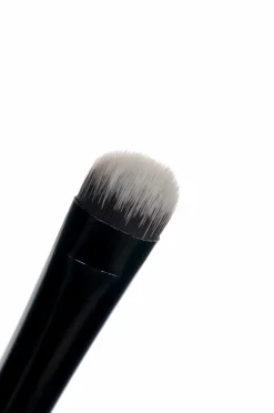 Brushworks No. 17 Carving Brush