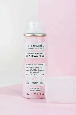 Brushworks Refresh & Revitalise Floral Dry Shampoo