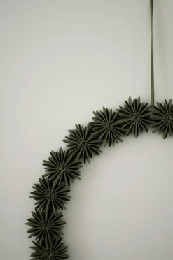 DBKD Krans af papirflager