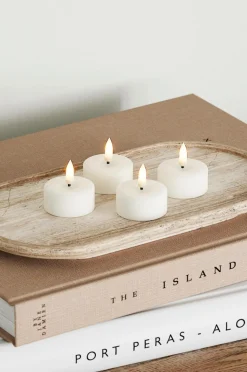 DeluxeHomeart LED fyrfadslys 3,5x4 cm 4 stk.