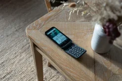 Doro Uro Smartphone 4G Aurora A21