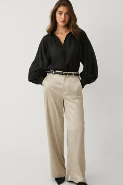 Ellos Collection Gennemsigtig bluse med v-hals