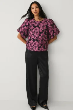 Ellos Collection Jacquardvævet bluse med pufærmer