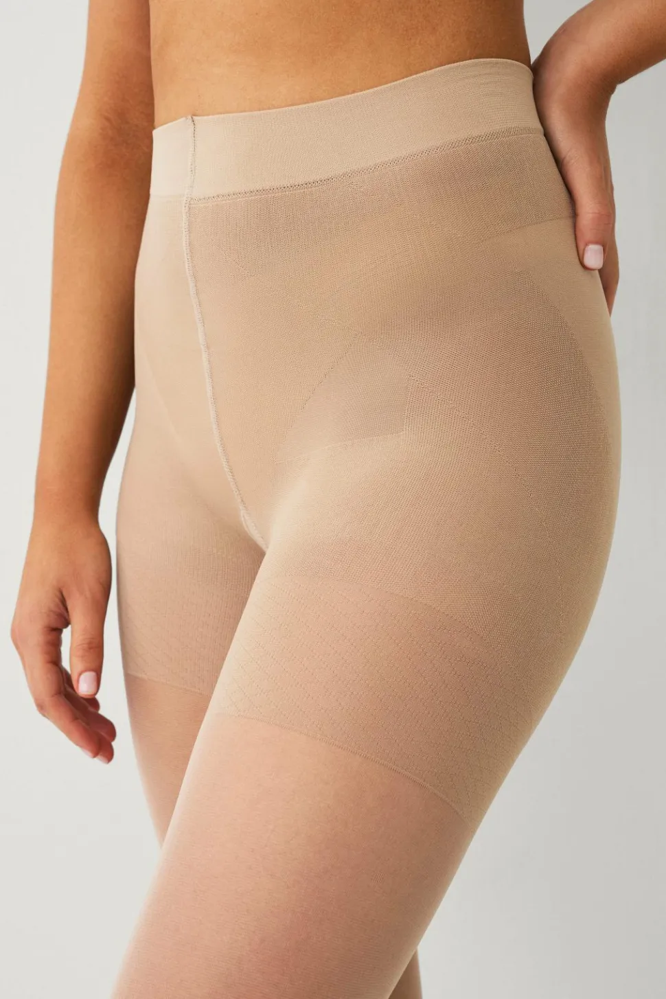 Ellos Collection Magic Lift 30 den strømpebukser - medium støtte