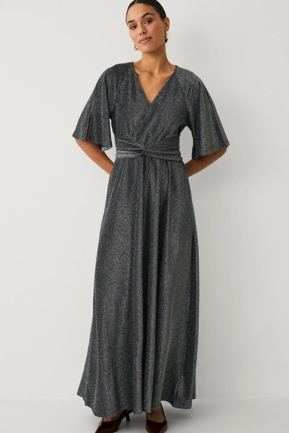 Ellos Collection Maxi kjole i lurex med bindebælte