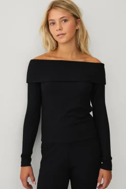 Ellos Collection Off shoulder top