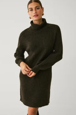 Ellos Collection Ribstrikket kjole med polokrave