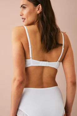 Ellos Collection Vatteret bh i blød blonde