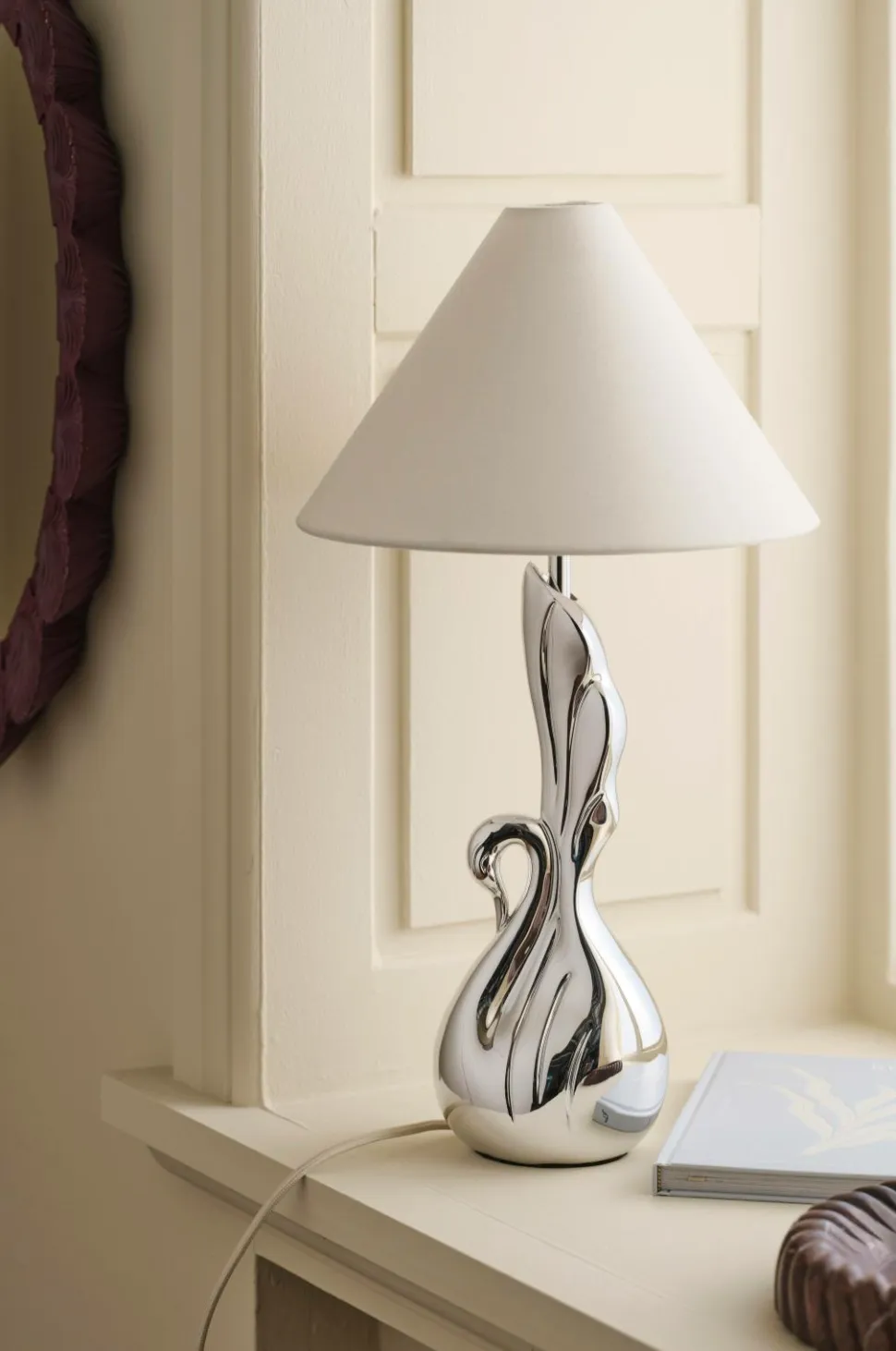 Ellos Home Bordlampe Swan
