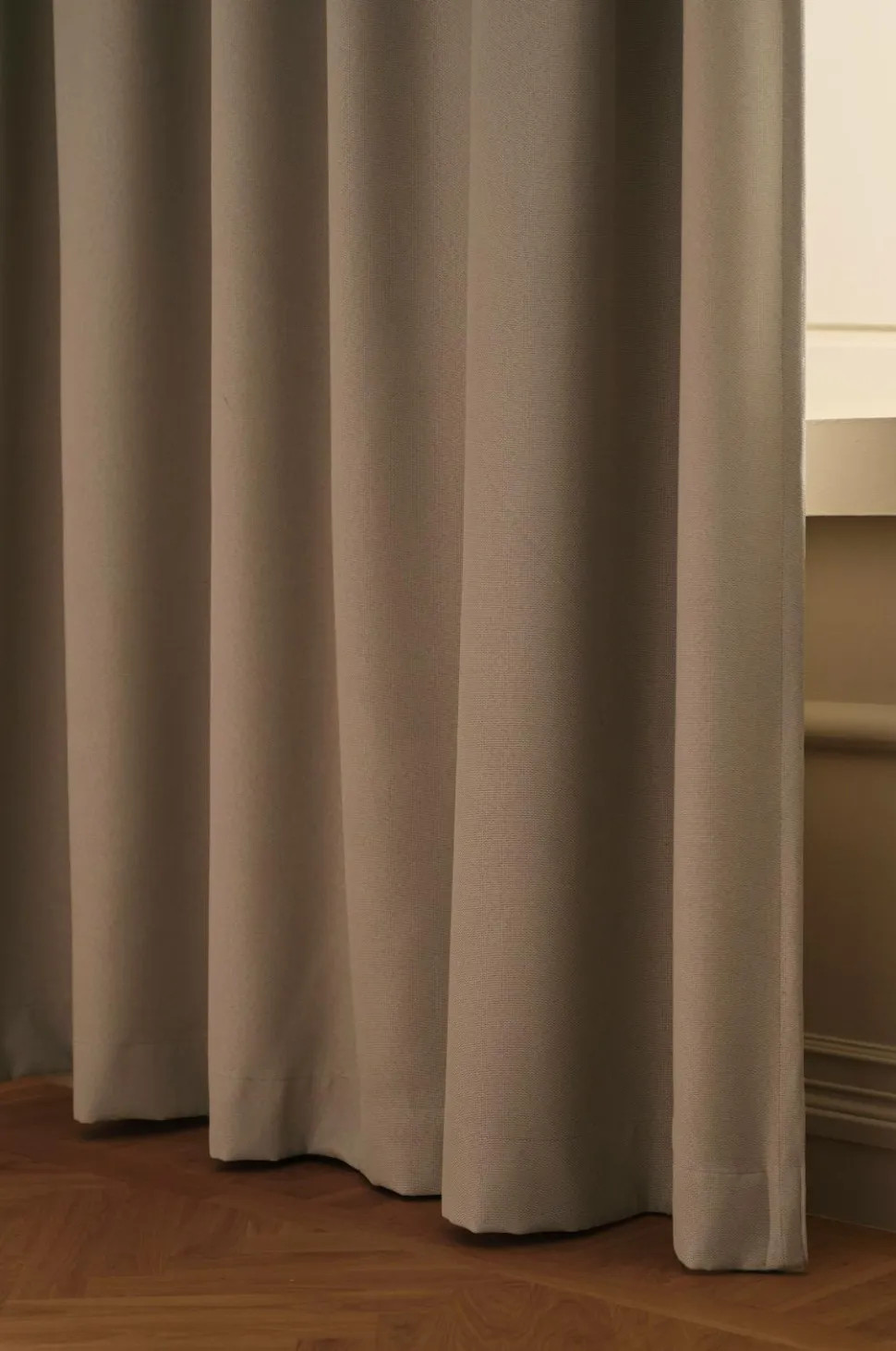 Ellos Home DEJA skræddersyet mørklægningsgardin