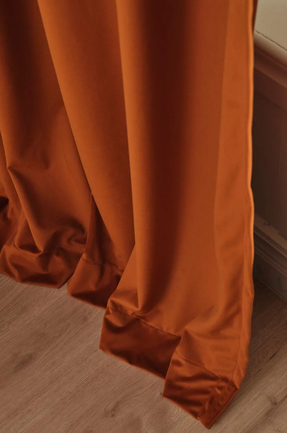 Ellos Home DEMI skræddersyet fløjlsgardin