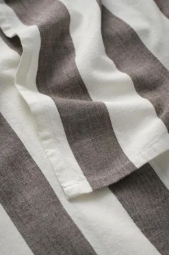 Ellos Home Dug Ramona