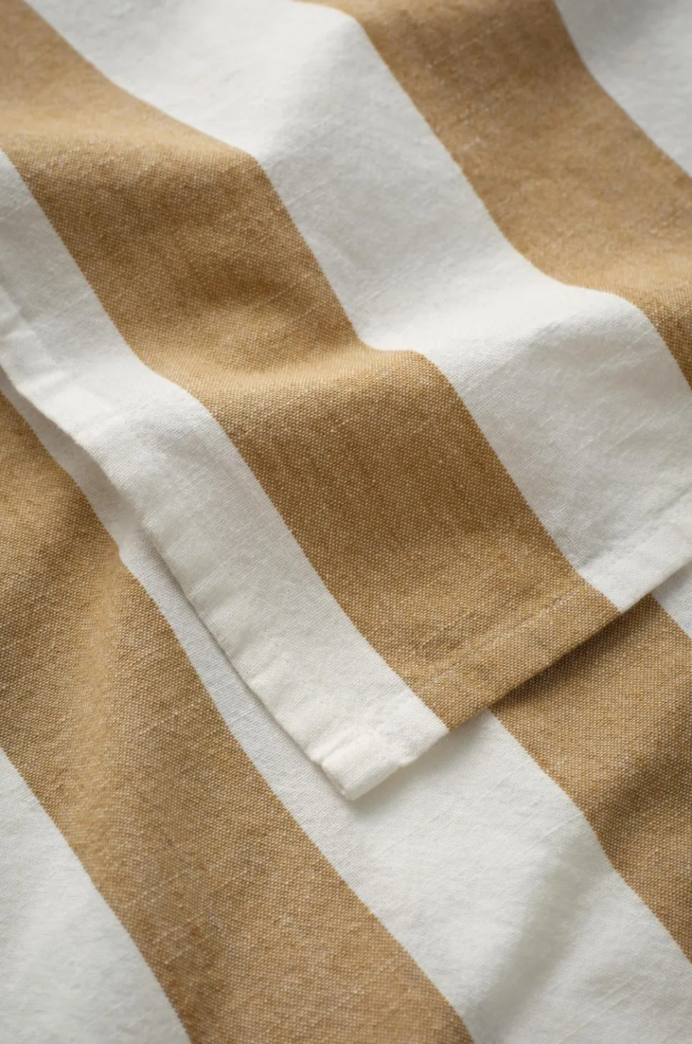 Ellos Home Dug Ramona