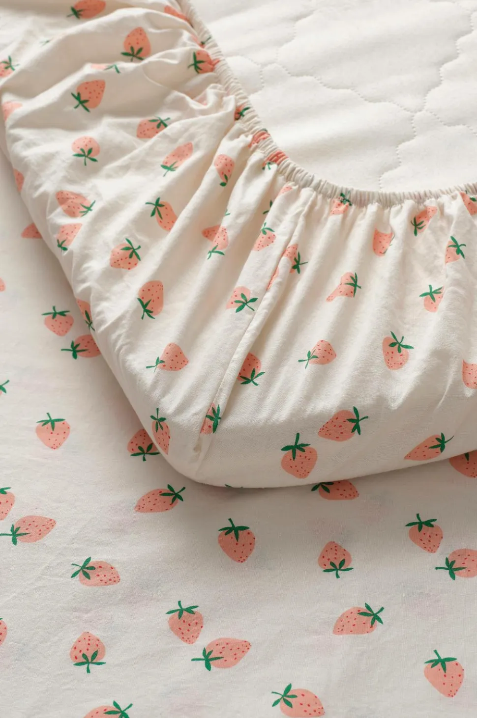 Ellos Home Faconsyet lagen Milly Fruit i bomuld