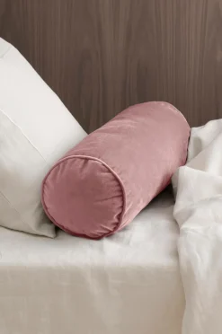 Ellos Home Pølsepude Nora Cylinder i velour