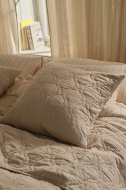 Ellos Home Pudebetræk Elly Quilted i genanvendt halvlinned