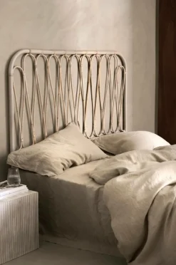 Ellos Home Sengegavl Fammy