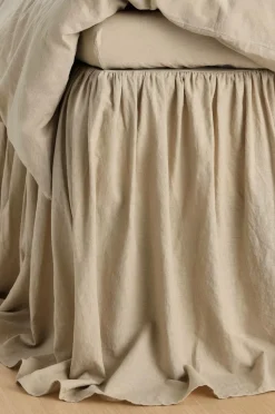 Ellos Home Sengekappe Elly Frilled i genanvendt halvlinned 75 cm