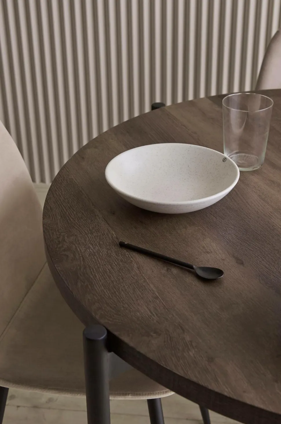 Ellos Home Spisebordssæt Gilda med 1 bord og 4 stole