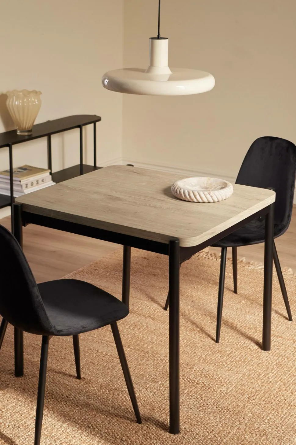 Ellos Home Spisebordssæt Gilda 2 Stolar, 75x85 cm