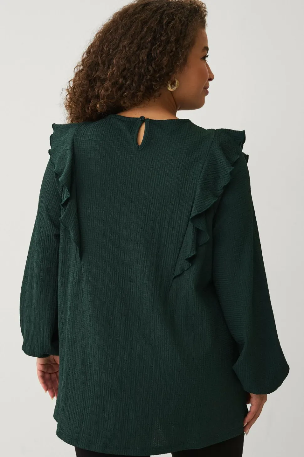 Ellos Plus collection Top med volanter og ballonærmer