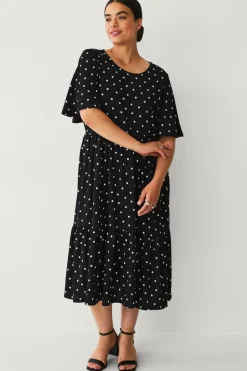 Ellos Plus collection Kjole med flæser