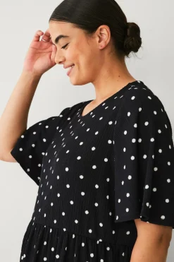 Ellos Plus collection Kjole med flæser