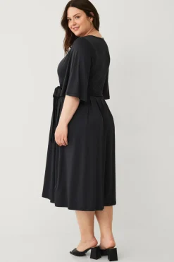 Ellos Plus collection Kjole med trompetærmer