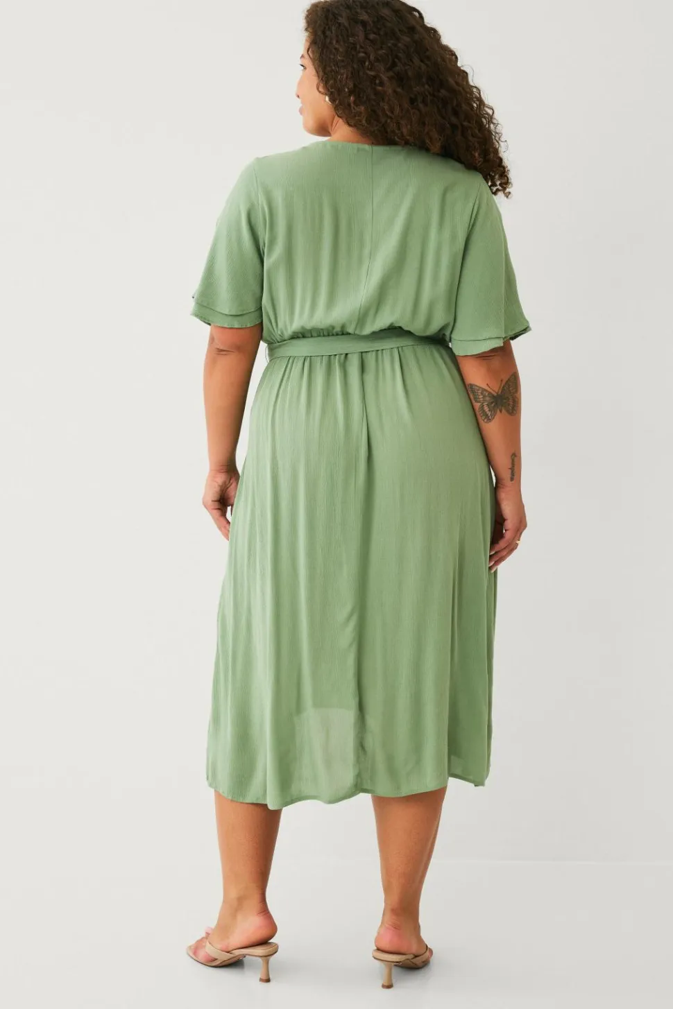 Ellos Plus collection Kjole med korte ærmer