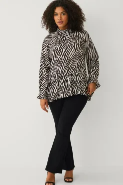 Ellos Plus collection Chiffonbluse med flæser