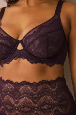 Ellos Plus collection Bh med bøjler i blonde