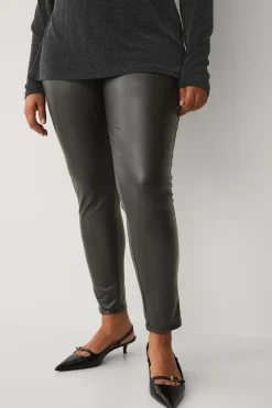 Ellos Plus collection PU-leggings med høj talje