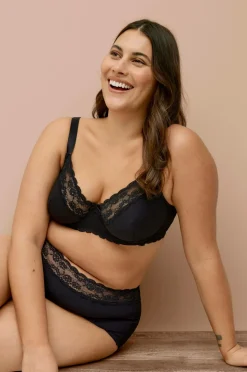 Ellos Plus collection Bøjle-bh med blondebesatte skåle