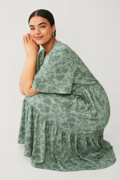 Ellos Plus collection Kjole med flæser