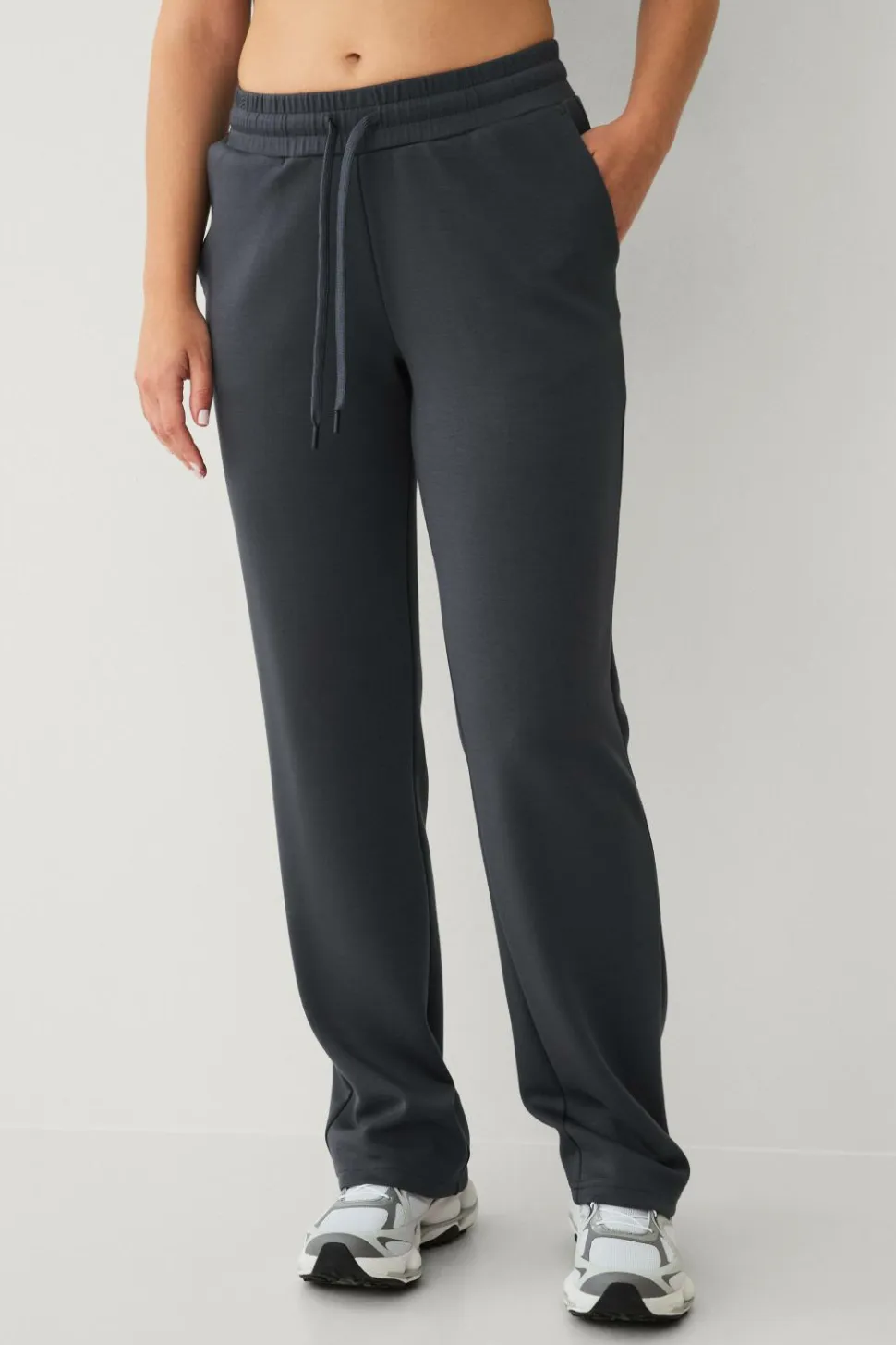 Ellos STUDIO Sweatpants Tech Sweatpants Straight