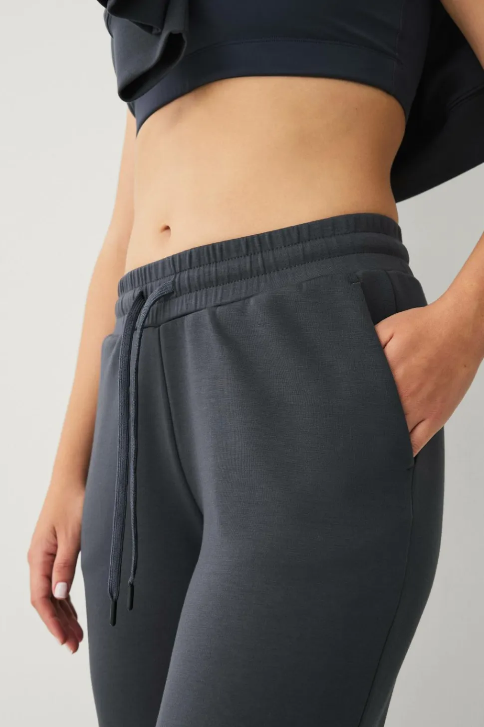 Ellos STUDIO Sweatpants Tech Sweatpants Straight