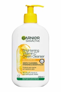 Garnier Vitamin Cleanser C* Glow Boost Cream For Dull Skin 250 Ml