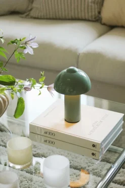 Globen Lighting Bærbar bordlampe Buddy IP44