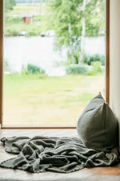 Gustav Ovland Sengetæppe Nicola