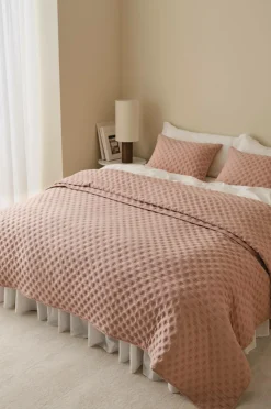 &Home Sengetæppe Heaven Dottie