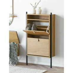 House Nordic Skoskab , Barco