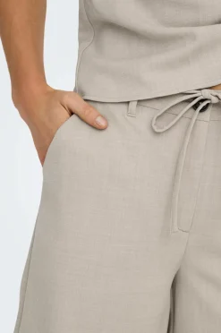 JDY Shorts jdyNina String H/w Shorts Wvn