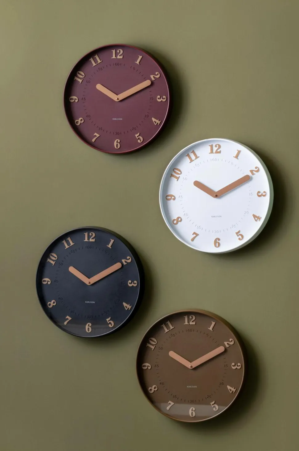 Karlsson Vægur Amena