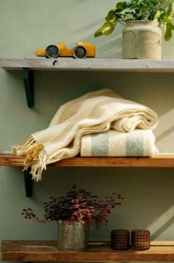 Klippan Yllefabrik Ternet Gotland lodret stribe