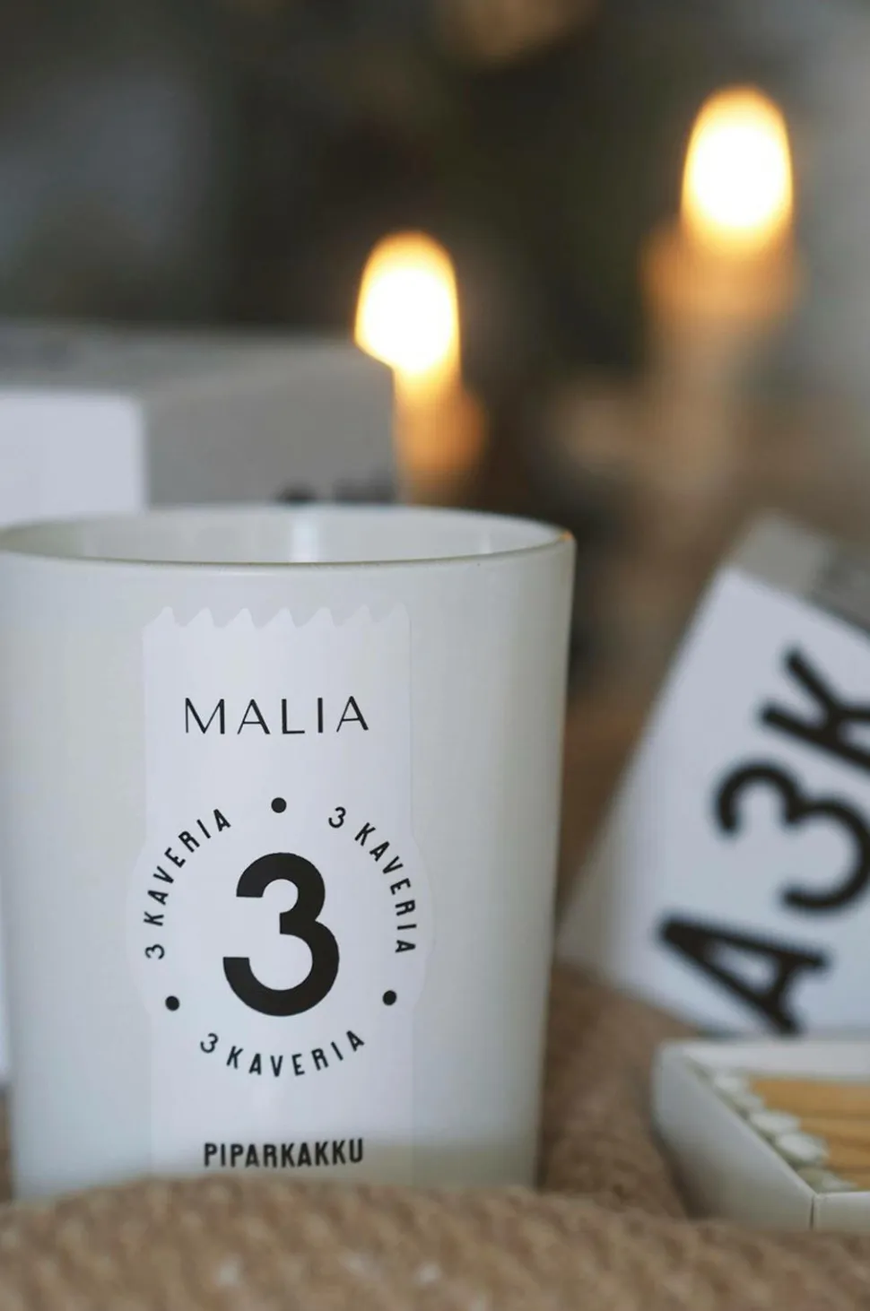 Malia Pepparkaka Holiday Candle